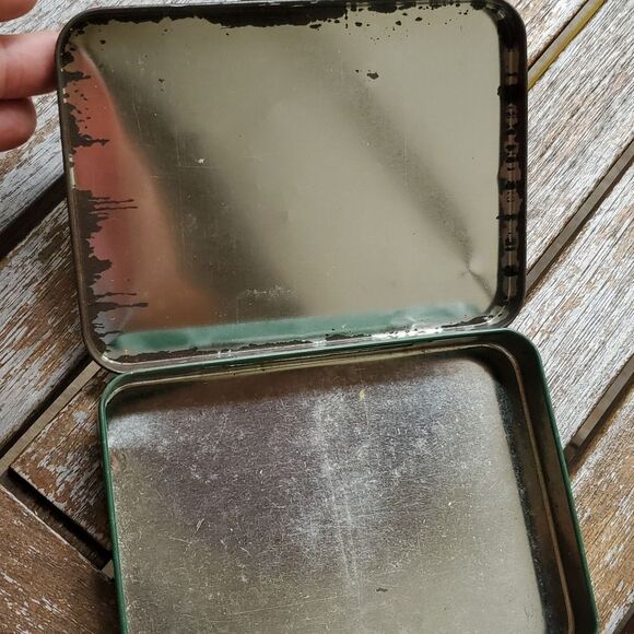 The Ultimate Game Golf Hoyle Playing Cards and Collector Tin - Picture 5 of 5